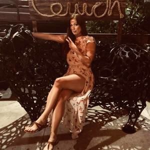 Meet your Posher, Jeannie